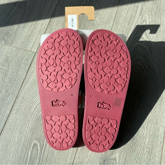 Coach | Uli Sport Slide In Signature Canvas With Horse And Carriage | Wo… - Picture 5 of 9